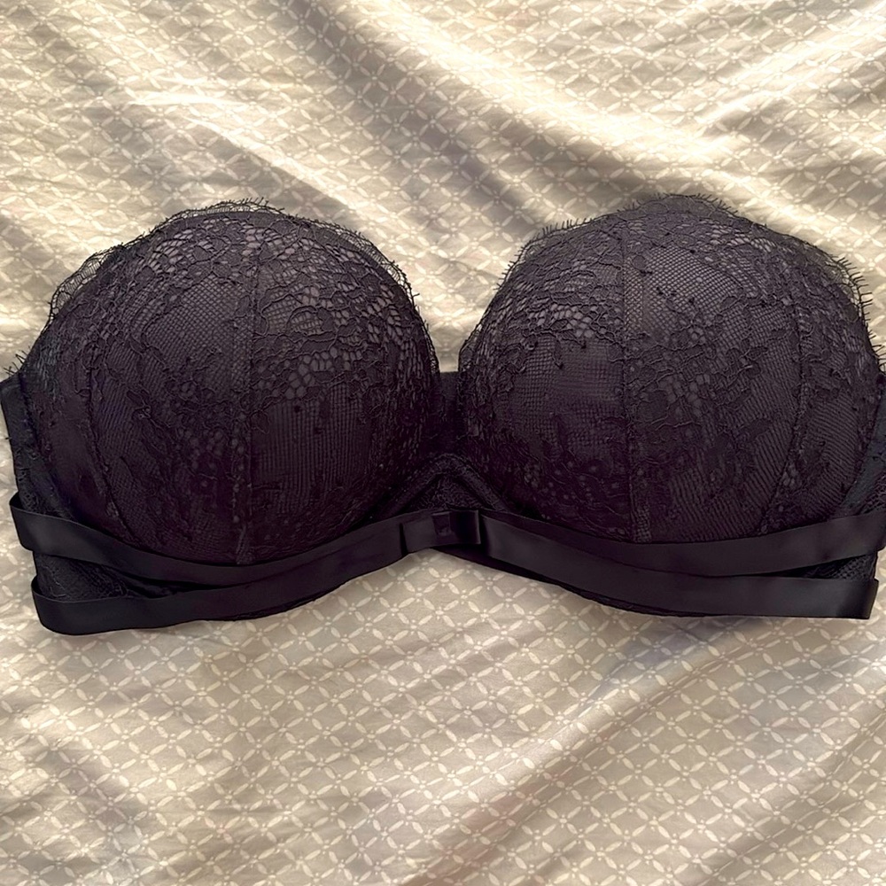 Very sexy Strapless Victoria’s Secret with Racerback strap size 34D